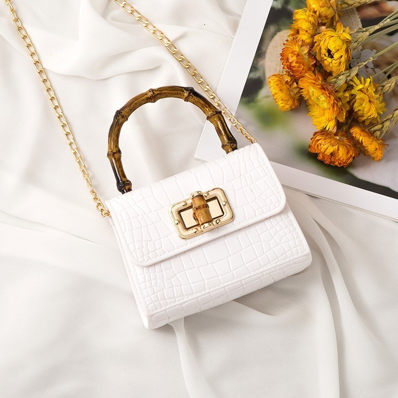 ꕤ︎︎ミィꕤ︎︎No.146フェザー with minibagチャーム‪·̩͙꒰ঌ Amazon.com: Missnine Small Crossbody Bags for Women Vegan Leather